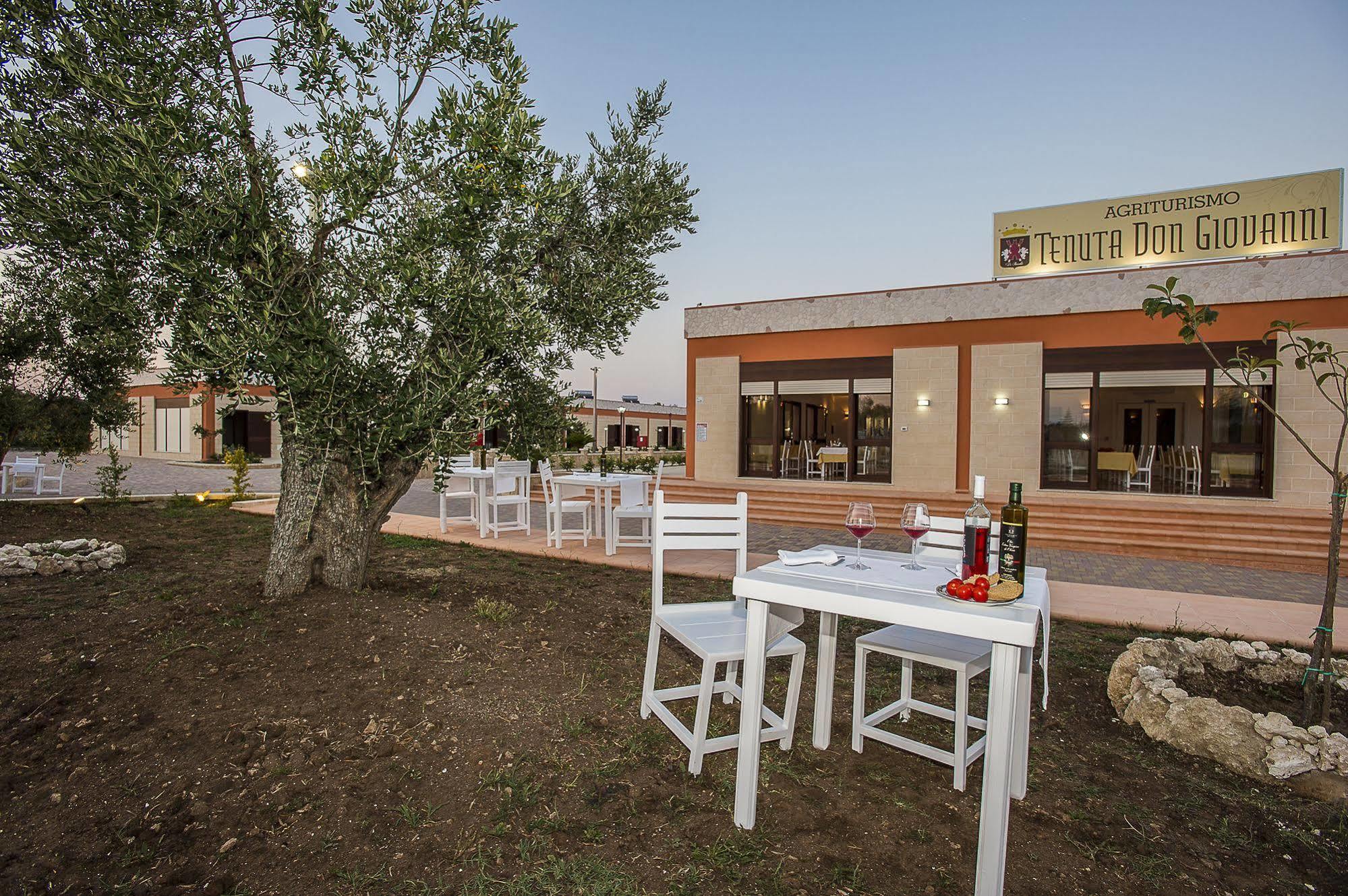 Agriturismo Tenuta Don Giovanni Melendugno Exteriör bild